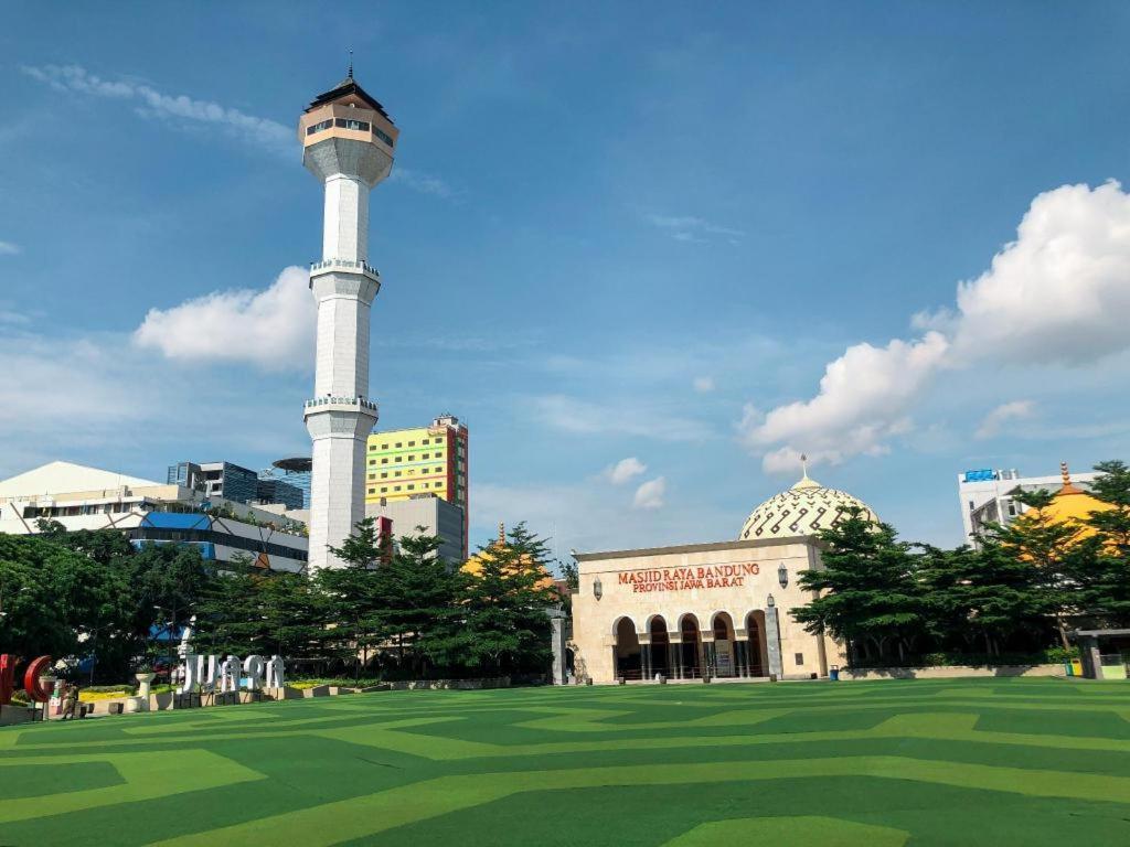Eve Hotel Bandung Exteriör bild