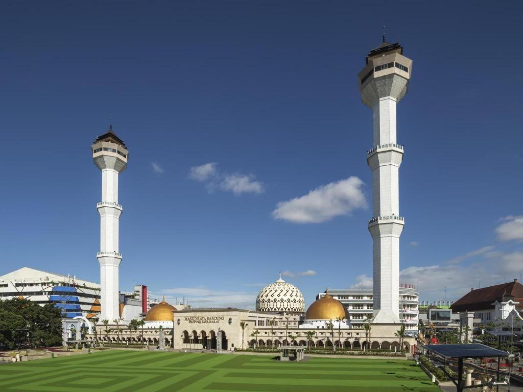Eve Hotel Bandung Exteriör bild